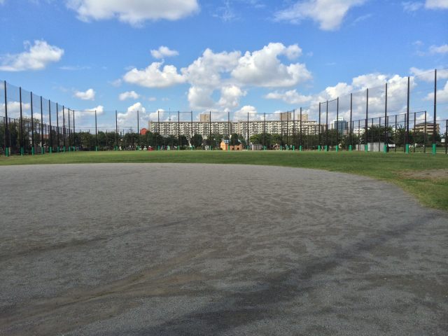 野球場がある公園