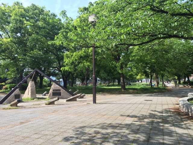 東綾瀬公園の土の広場