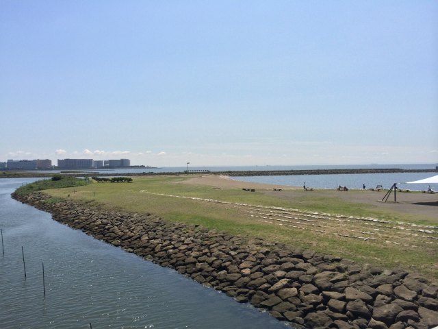 葛西臨海公園に隣接する葛西海浜公園