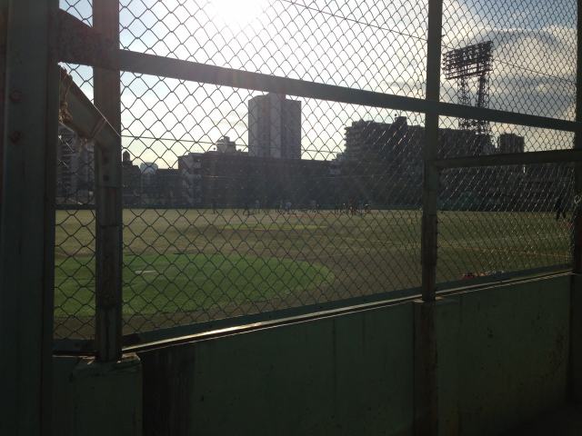 落合中央公園の野球場