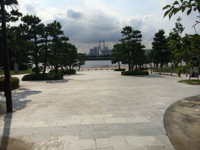 お台場海浜公園・東口