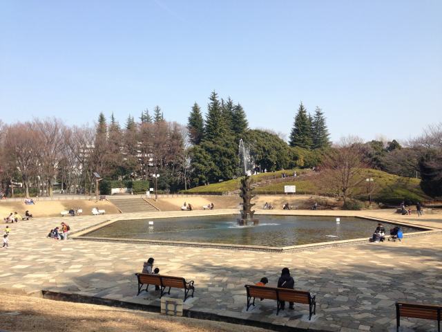 世田谷公園の噴水広場