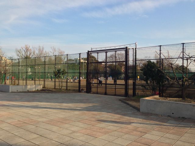 祖師谷公園の運動広場