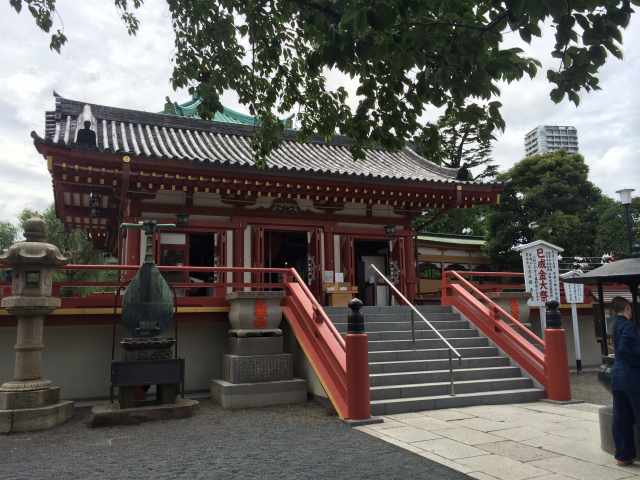 上野恩賜公園の不忍弁天堂