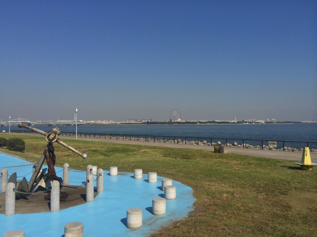 若洲海浜公園から見た東京湾の眺め