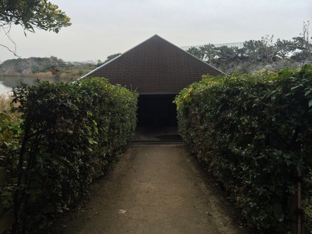 東京港野鳥公園の1号観察小屋